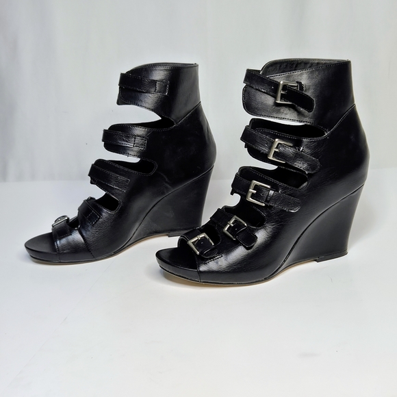 Madden Girl Gipsey Black Vegan Wedge 2010 - Picture 2 of 7